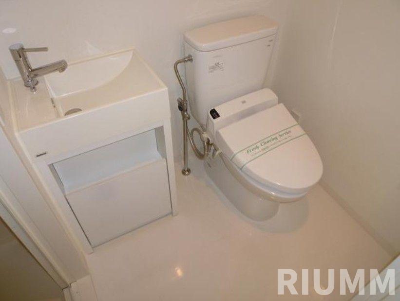 トイレ　※別室参考