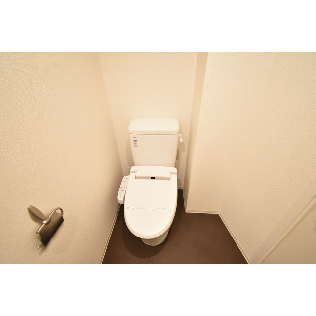 トイレ　ゆったりとした空間のトイレです