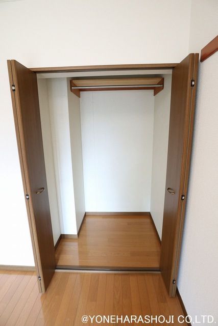 収納　洋室東収納