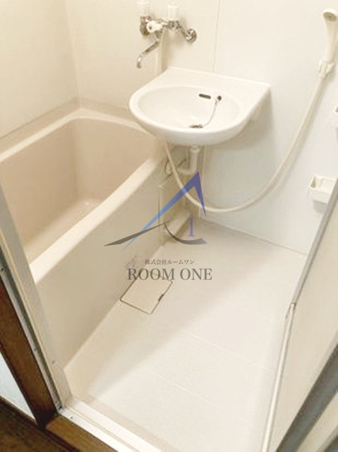 バス・シャワールーム　お風呂です。