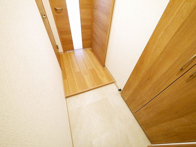 玄関　ゆったりとした玄関です