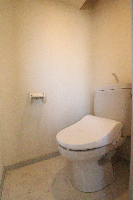 トイレ　別室の参考写真です。※現況優先