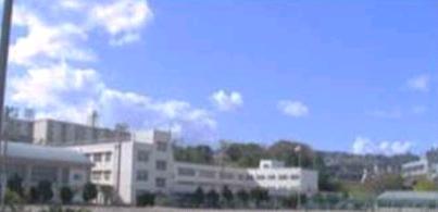 中学校　北九州市立大谷中学校（中学校）まで408m