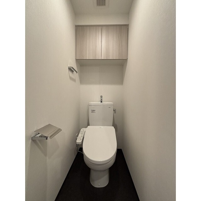 トイレ　落ち着いたトイレです