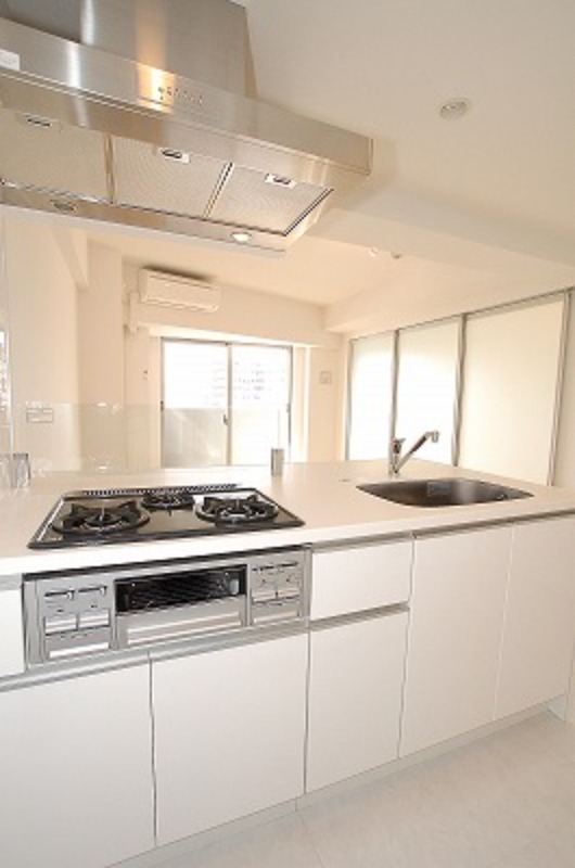 キッチン　キッチンでお料理をお楽しみください