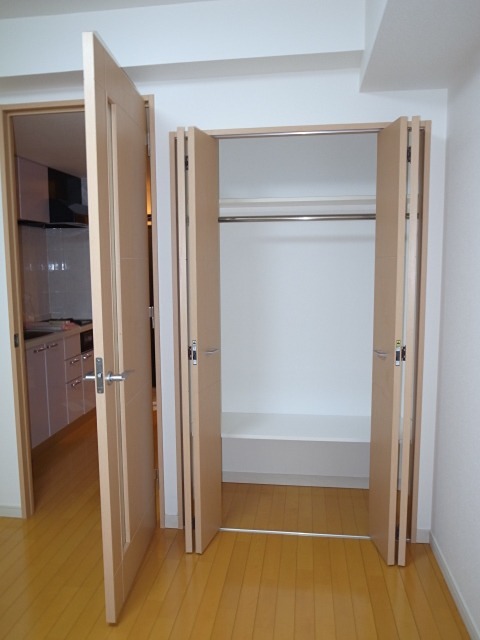 収納　同仕様写真含む