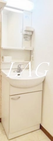 洗面設備　独立洗面台です。