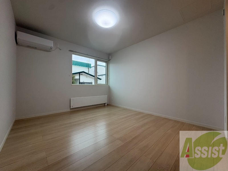 その他部屋・スペース　寝室です。部屋をどう使うかはあなた次第です！