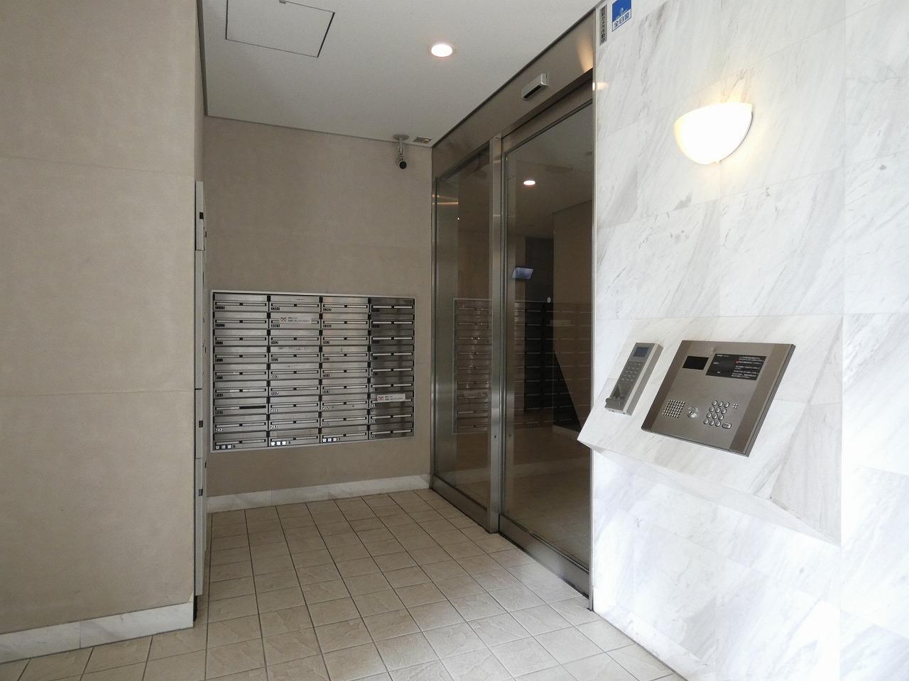 エントランス　エントランス