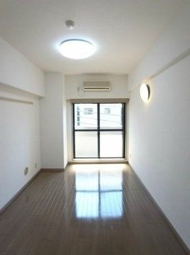 居室・リビング　南西向き