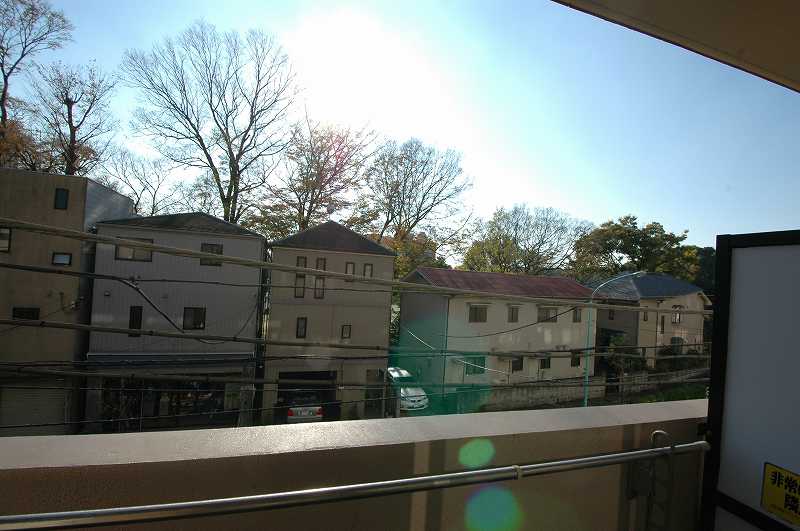 バルコニー　日当り良好