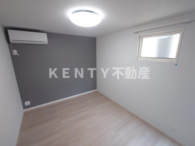 その他部屋・スペース　使い勝手のいい寝室です