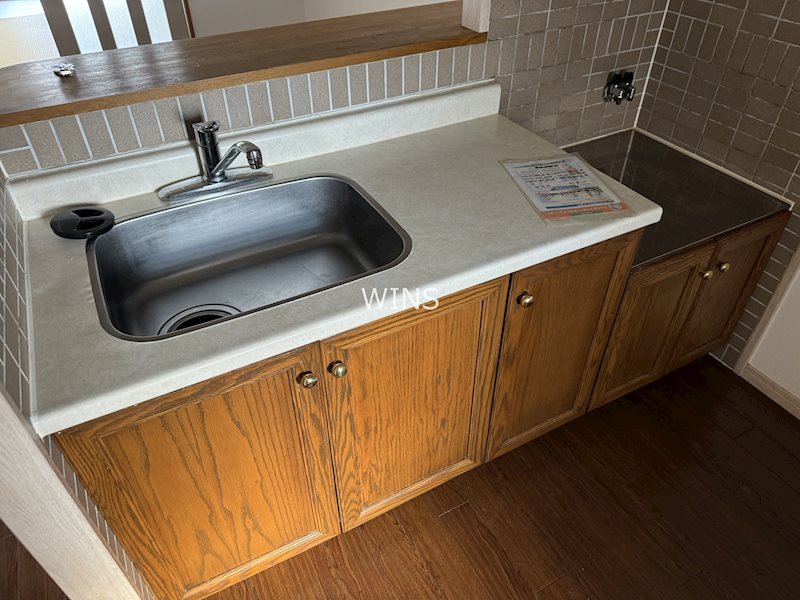 キッチン　別部屋参考写真です