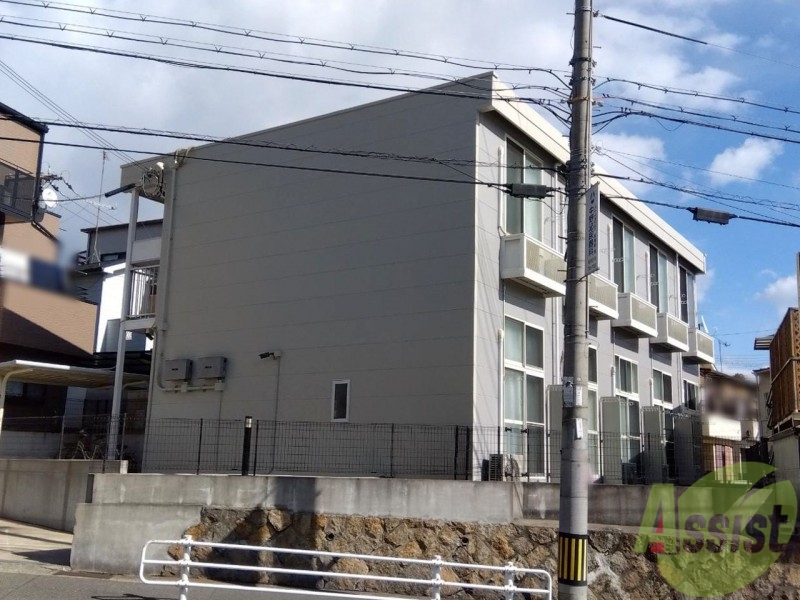 建物外観　２０２２年６月に外壁塗装いたしました。