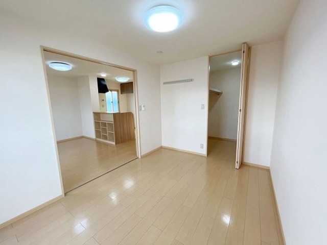 その他部屋・スペース　南側洋室