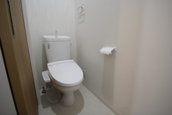 トイレ　※別部屋の写真です