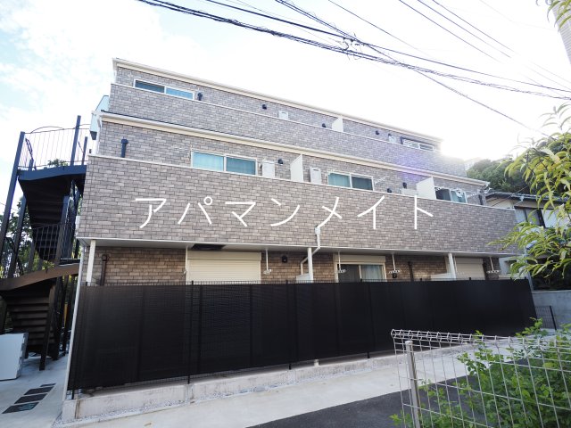 建物外観　築浅！