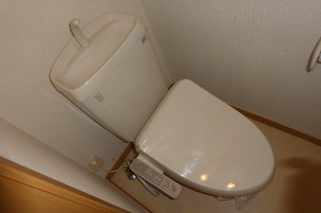 トイレ　ウォシュレット