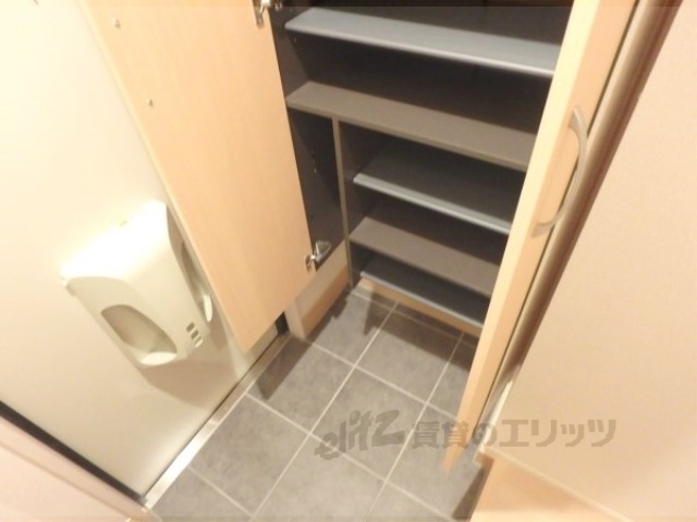 収納　下駄箱