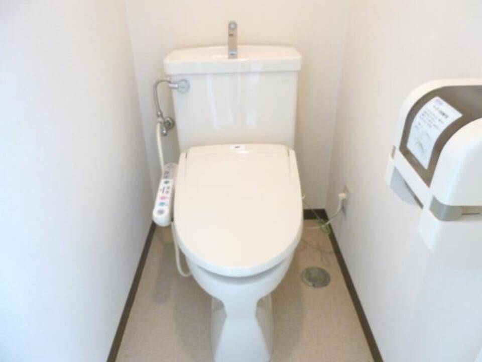 トイレ　トイレ