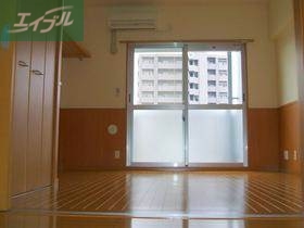 居室・リビング　居室