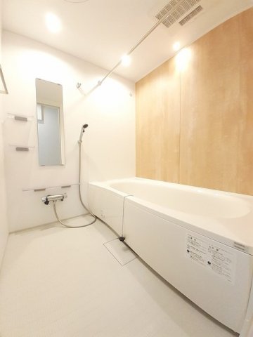 バス・シャワールーム　お風呂で日々の疲れを落としましょう