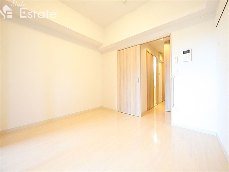 居室・リビング　内装