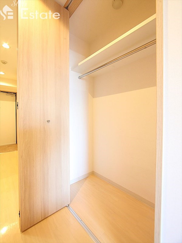 収納　クローゼット