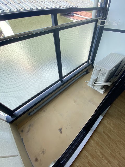 バルコニー　開放的で明るい空間を演出してくれるバルコニーです