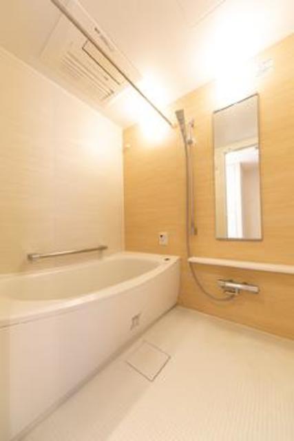 バス・シャワールーム　※写真は同タイプ住戸です。