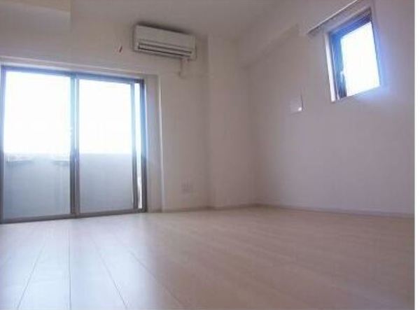 居室・リビング　※別部屋参照画像