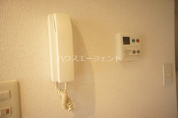 セキュリティ　安心のインターホン付き