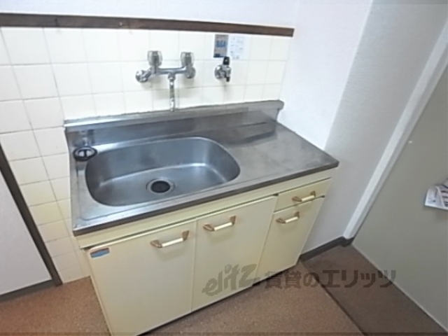 キッチン　１口コンロが置けるキッチンです