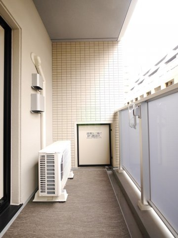 バルコニー　コンフォリア新宿