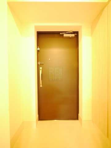 玄関　コンフォリア新宿