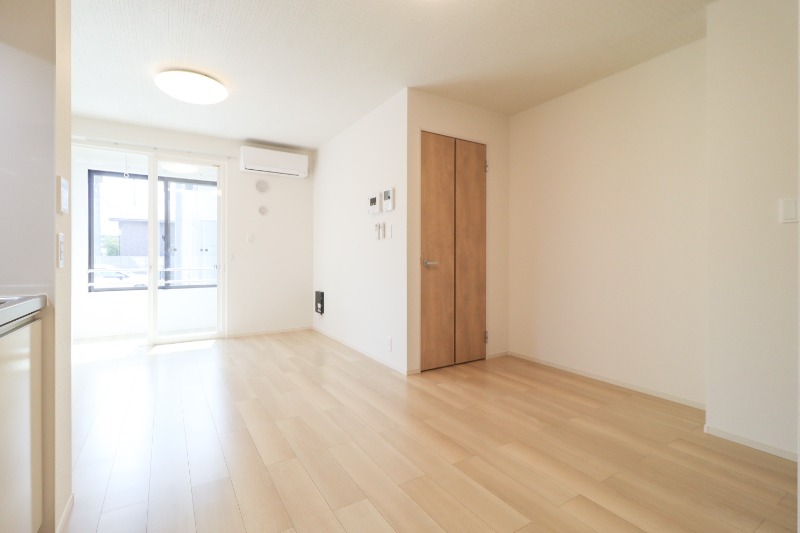 居室・リビング　図面と現状に相違がある場合には現状を優先