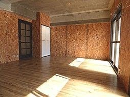 居室・リビング　別号室の写真です