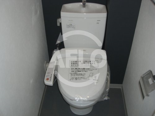 トイレ　S-RESIDENCE難波ＥＡＳＴ　温水洗浄便座