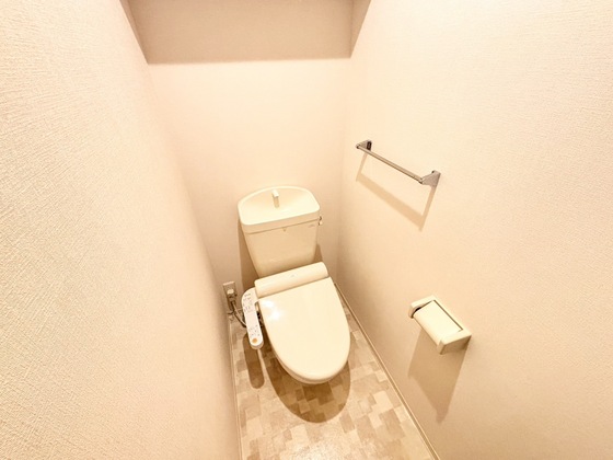 トイレ　シャワー付きトイレ