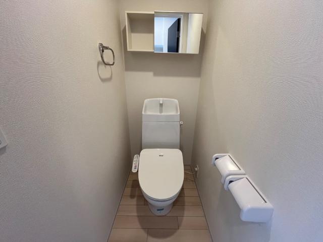 トイレ　シャワー付トイレ