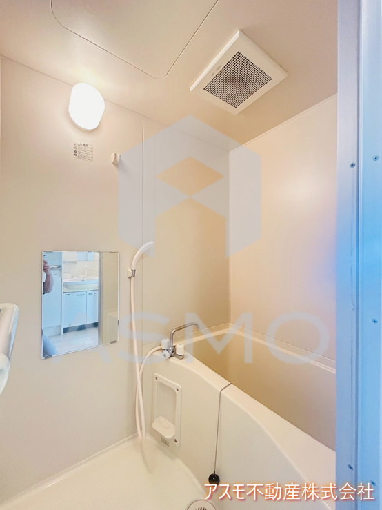 バス・シャワールーム　同マンション別部屋参考写真