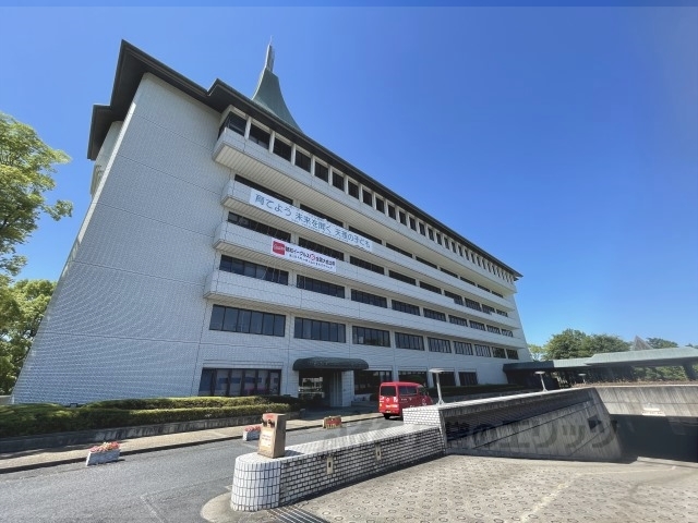 役所　天理市役所（役所）まで1700m