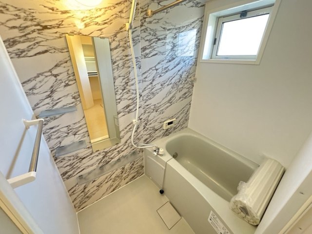 バス・シャワールーム　浴室