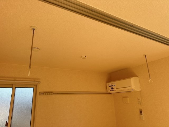 その他設備　室内物干し