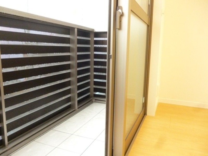 バルコニー　図面と現状に相違がある場合には現状を優先