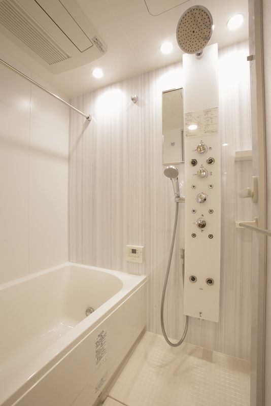 バス・シャワールーム