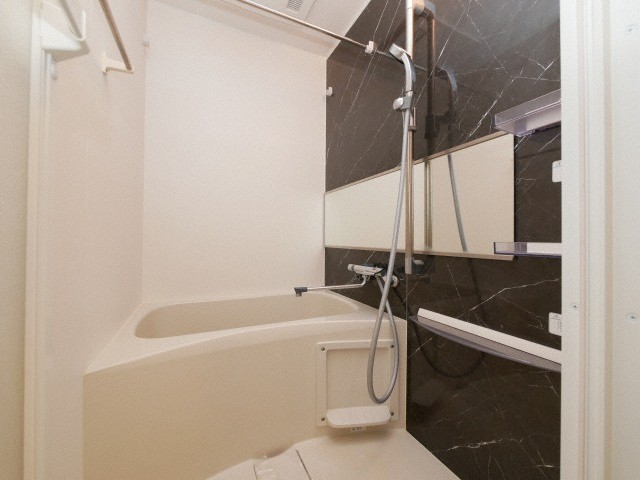 バス・シャワールーム　日々の暮らしに欠かせないお風呂です
