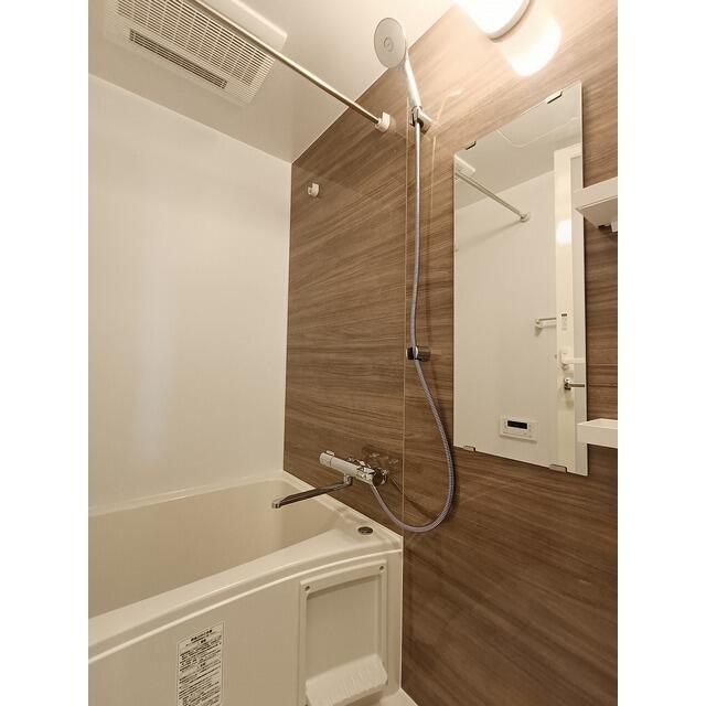 バス・シャワールーム　?