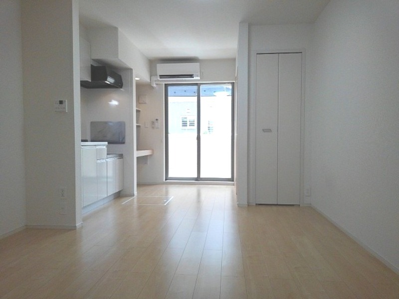 居室・リビング　図面と現状に相違がある場合には現状を優先