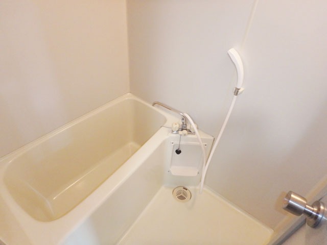 バス・シャワールーム　ゆったりバスルーム♪